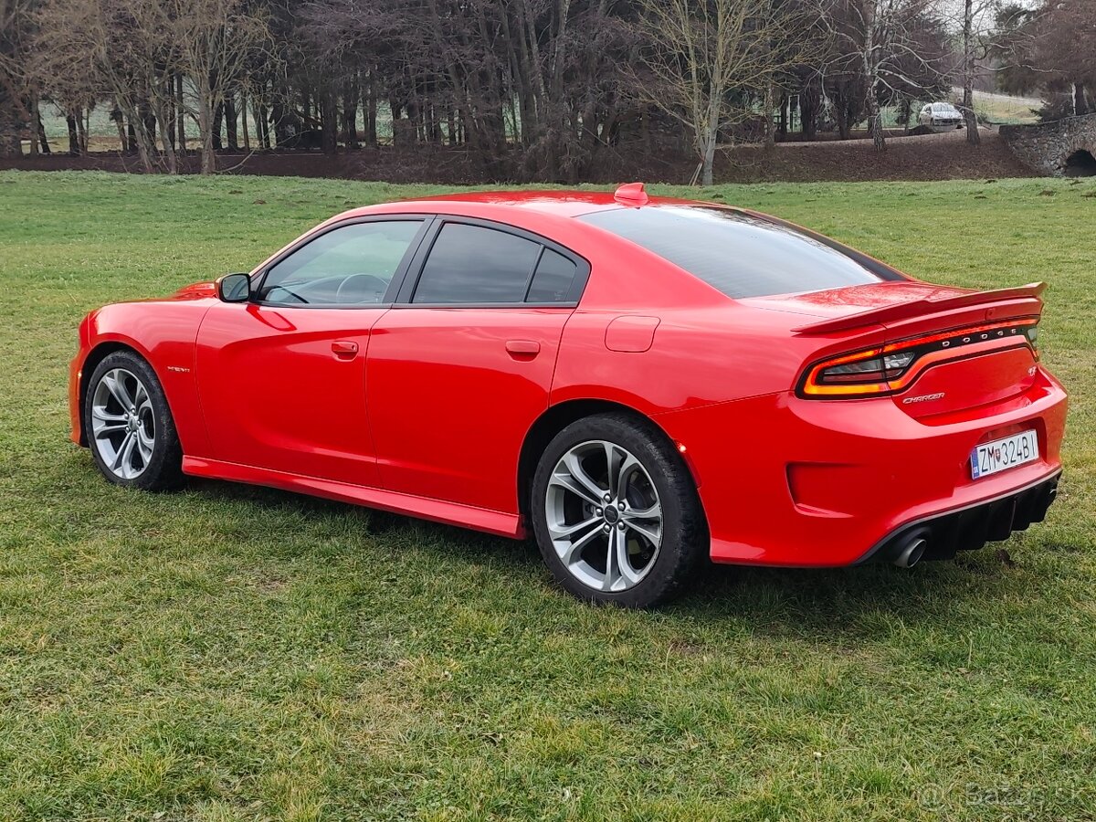 Dodge Charger 5.7 HEMI R/T 267KW rok 2020 - 7