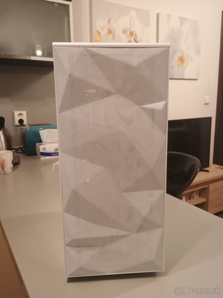 Herný PC – Ryzen 7 5700X3D + RTX 4060 – Výborný stav - 7