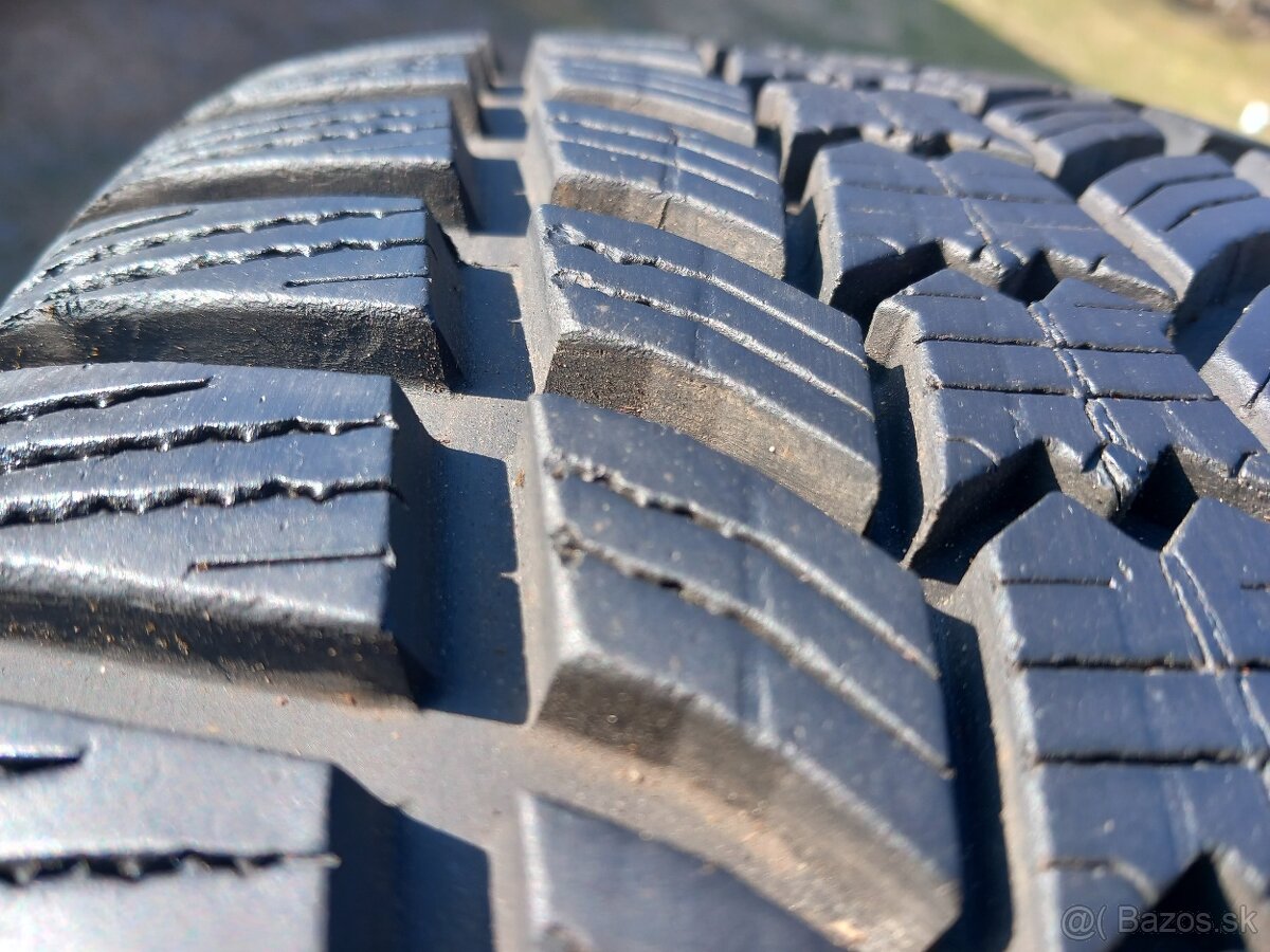 215/60 r16 zimne pneumatiky - 7