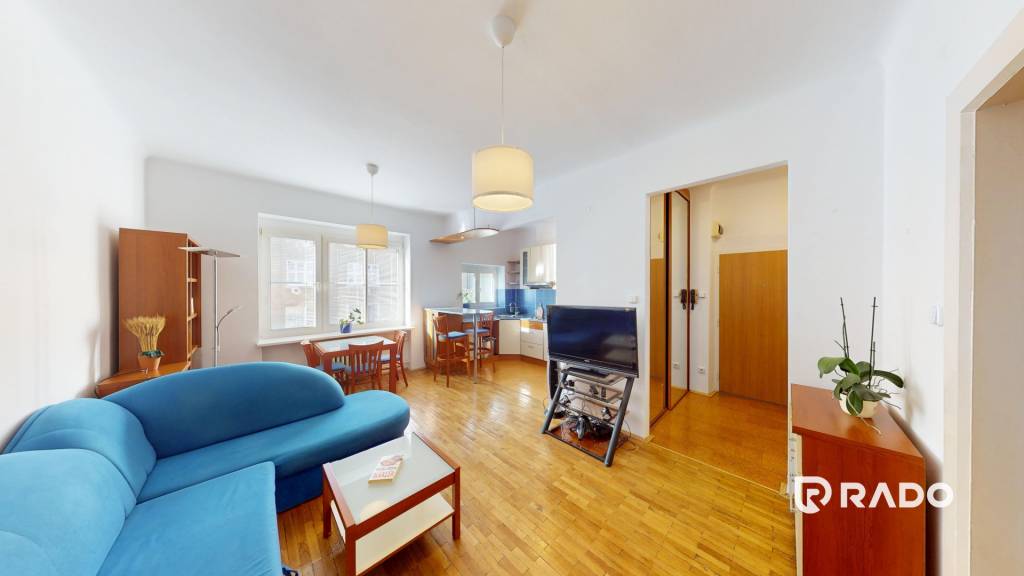 RentHub | Staré Mesto - 2i byt s charizmou | vysoké stropy | - 7