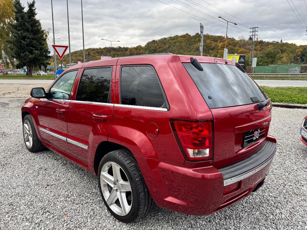 Jeep Grand Cherokee SRT 6.1 HEMI - 7