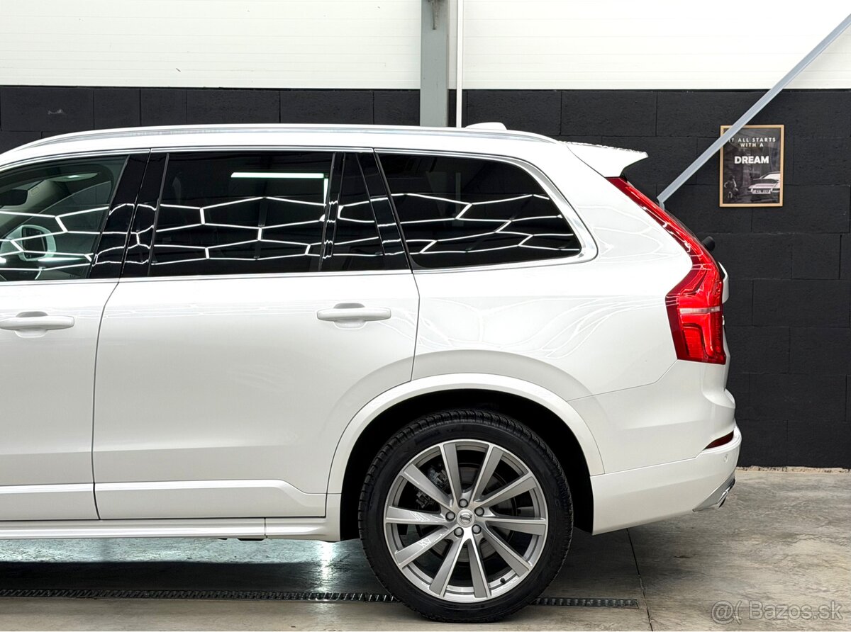 VOLVO XC90 B5 • 2020 • 103 000 km • Biela perleť • 7 miest - 7