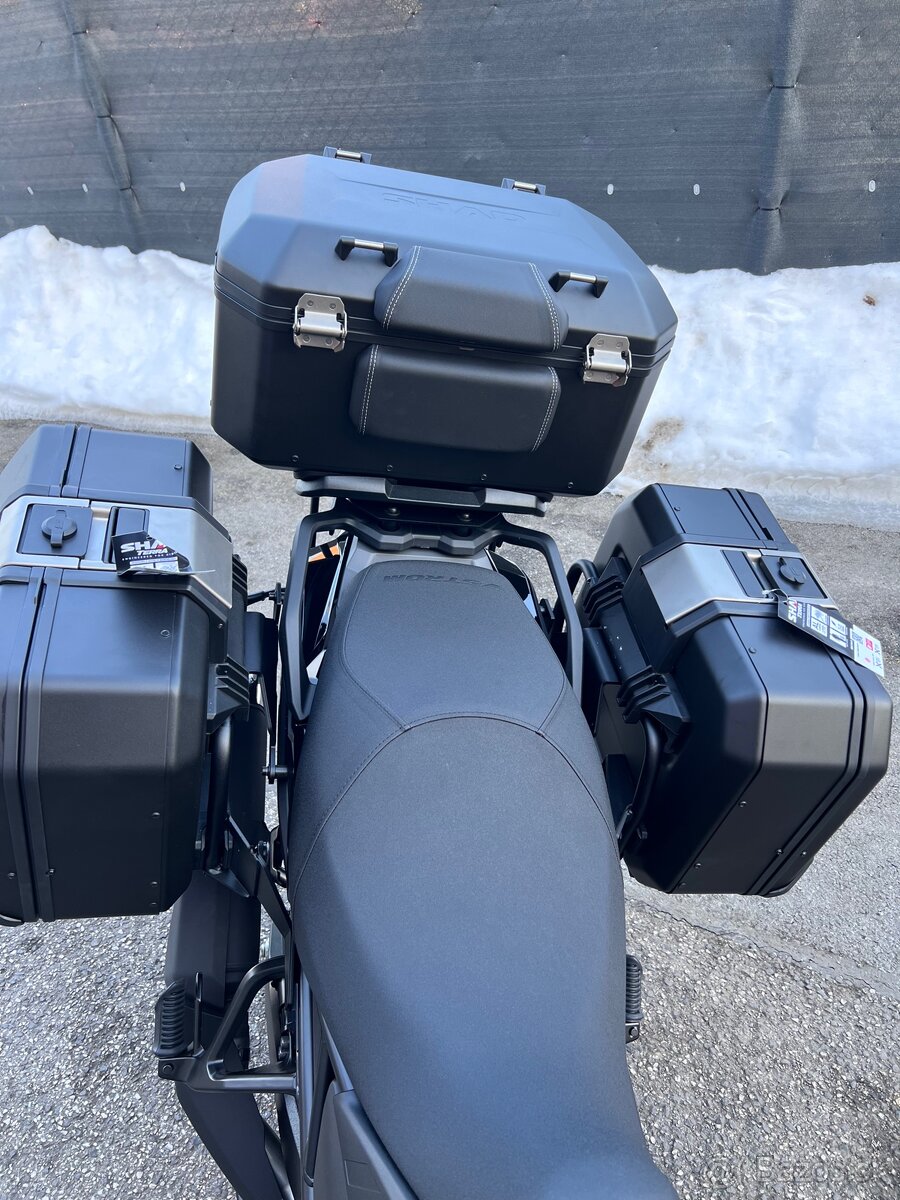 Suzuki Vstrom 800DE - 7