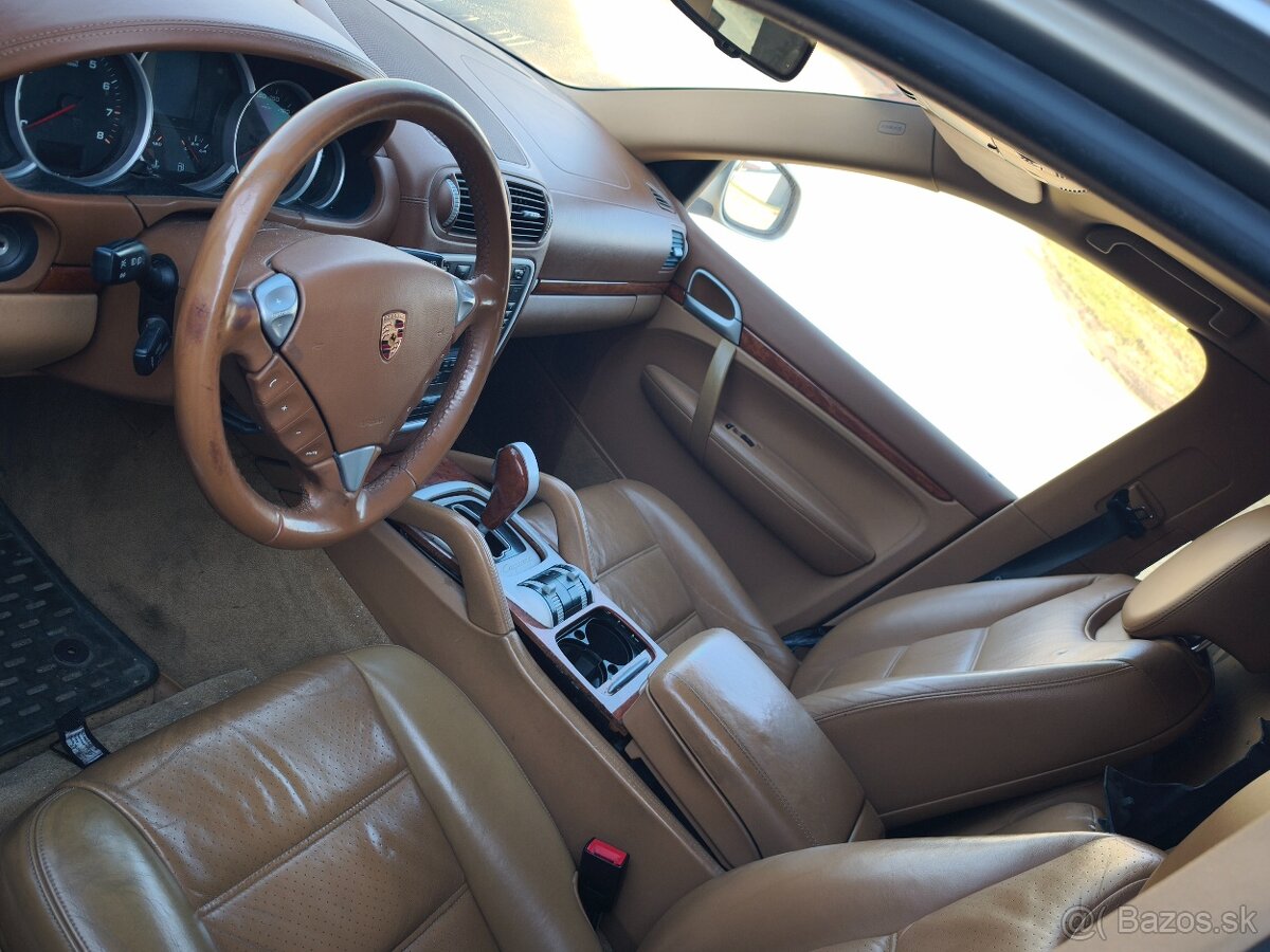 Predám Porsche Cayenne - 7
