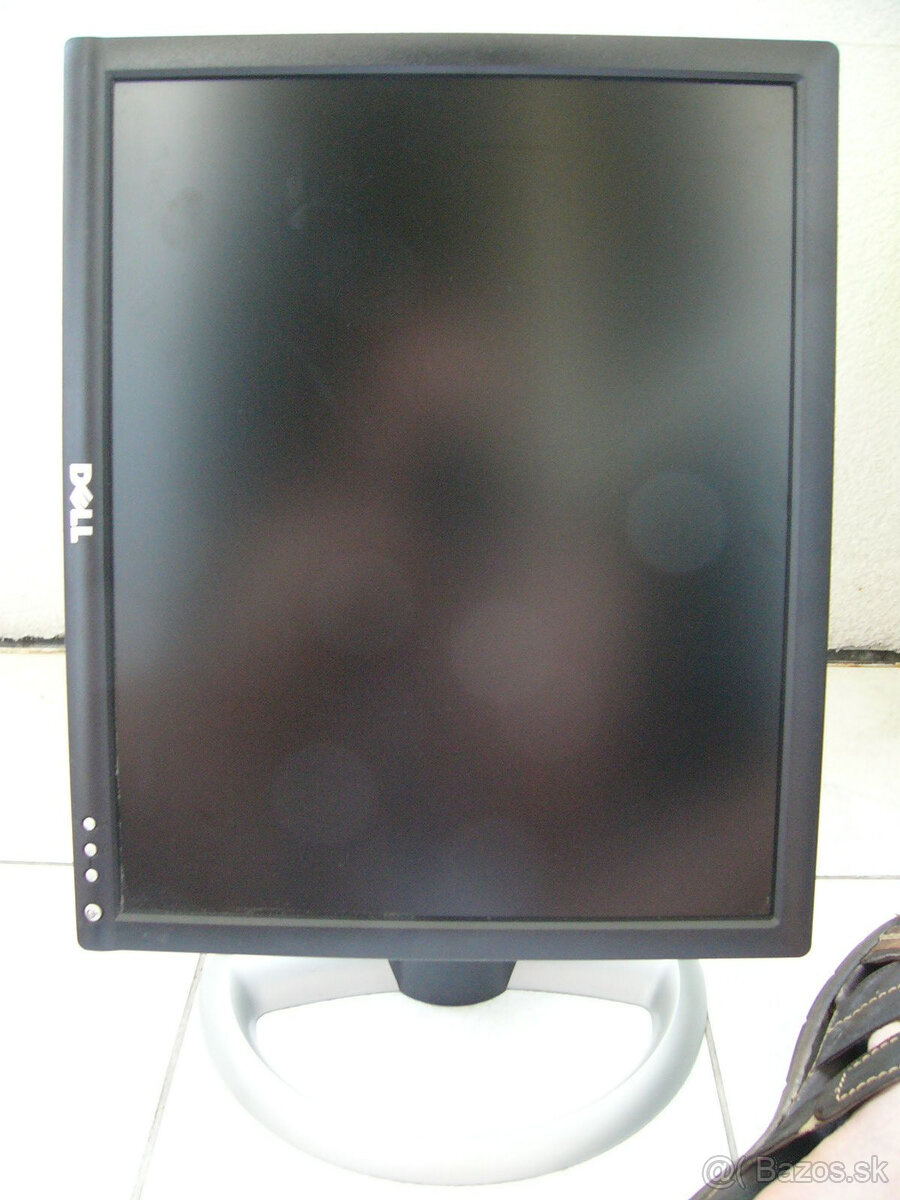 Predám DELL 17fpt - 7