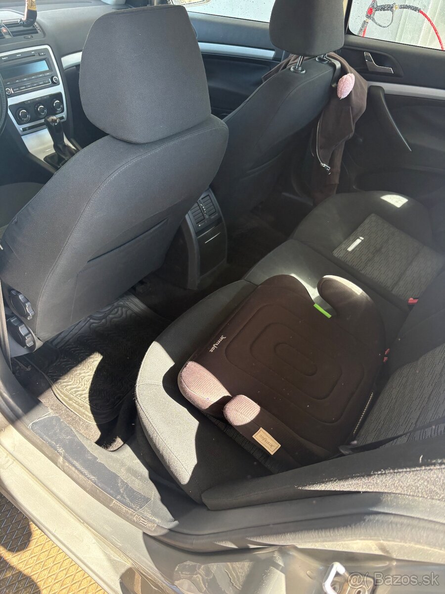 Predám škoda Octavia 2 facelift 1,6mpi - 7