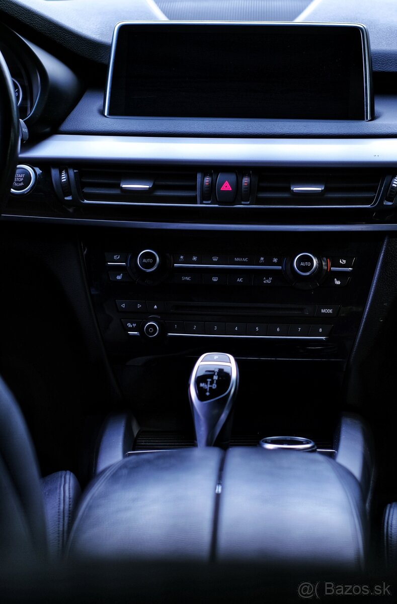 BMW X5 F15 3.0D - 7