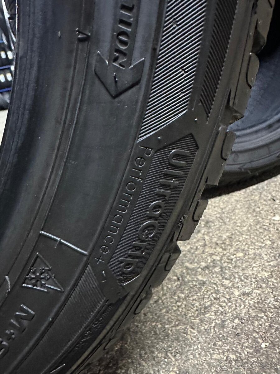 Zimné pneumatiky Goodyear 225/50R17 - 7