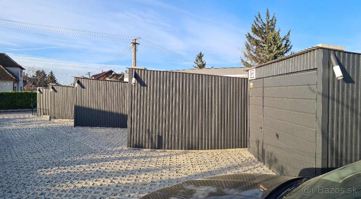 Pekná garáž zateplená širšie centrum - 7