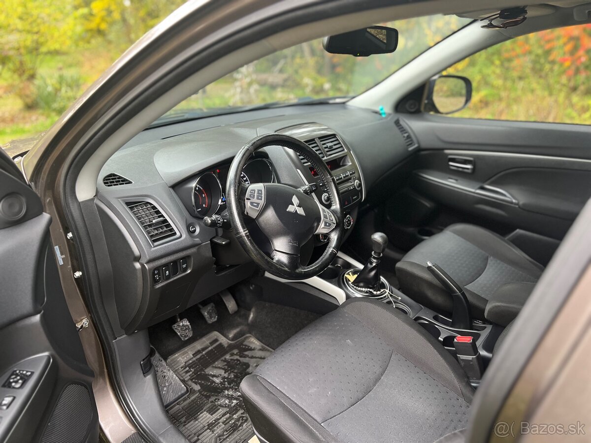Predám Mitsubishi ASX 1.8 DI-D (110 kW) - 7