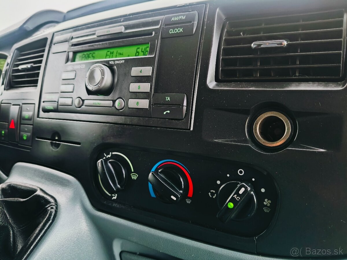 Ford Transit 2011 9 miestne - 7