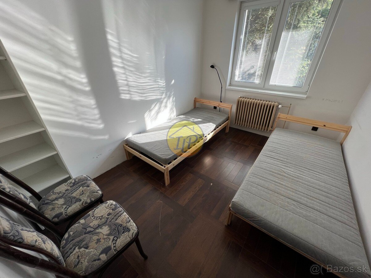 Vila / Rodinný dom s veľkým pozemkom na predaj - Dunakiliti - 7