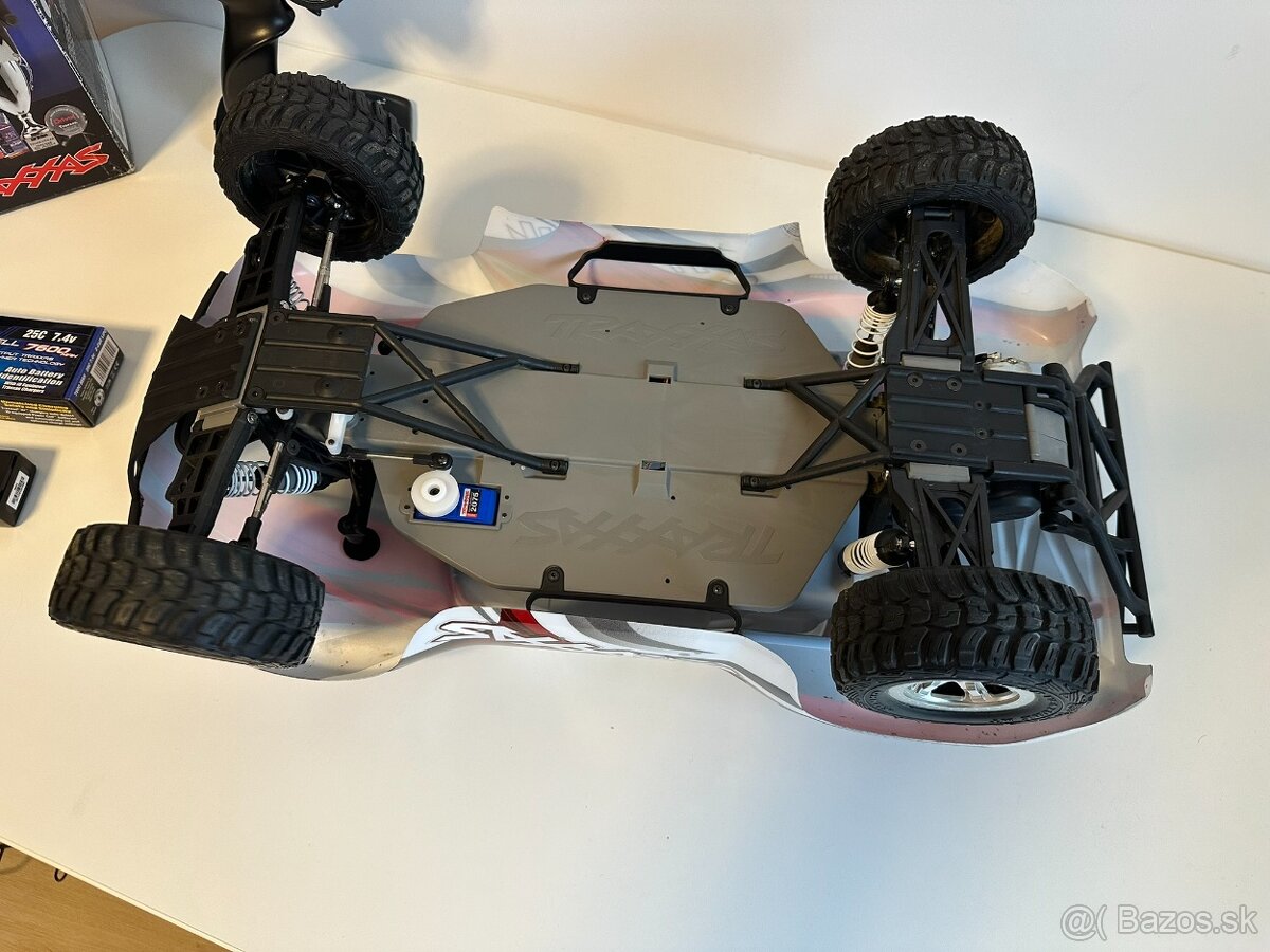 Traxxas Slash 1:10 RTR 2WD - 7