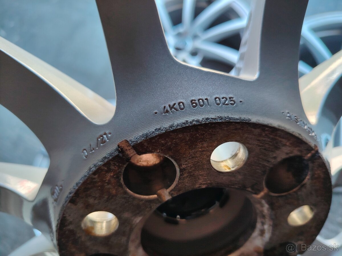 Elektróny originál Audi A6 C8 R17 5x112 - 7