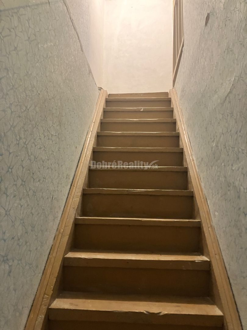 Rodinný dom vo Fiľakove na predaj - pomôžeme Vám vybaviť - 7