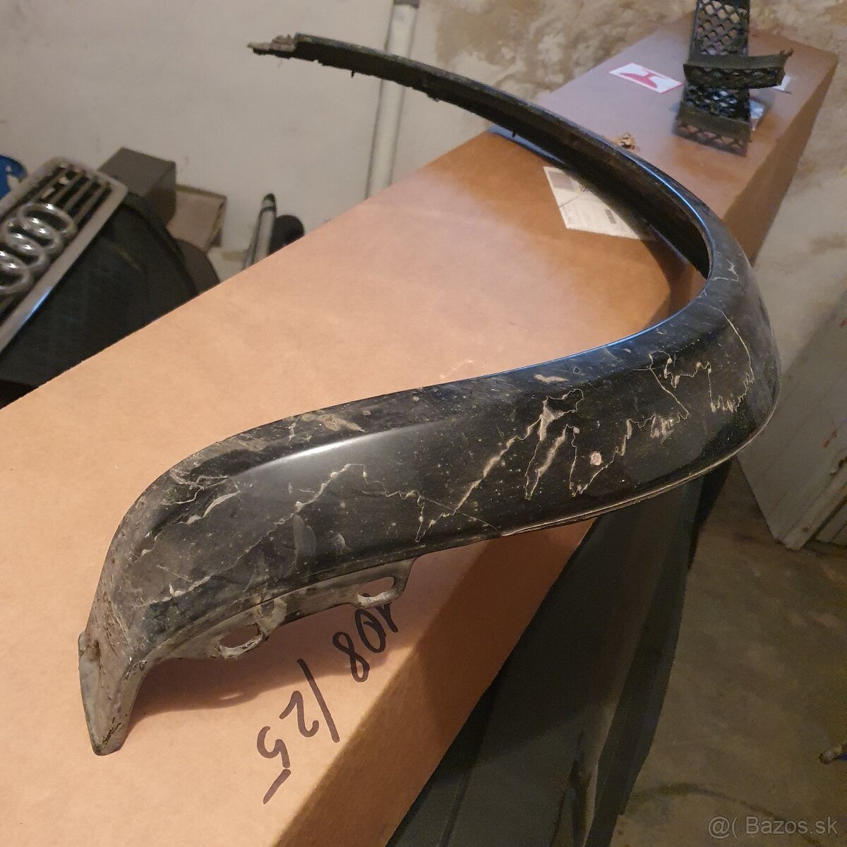 Mriežka predného nárazníka Audi A6 C5 Allroad - 7