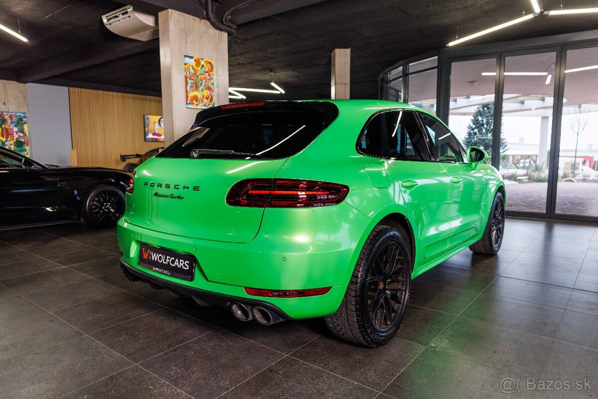 Porsche Macan Turbo Performance 1/75 - 7