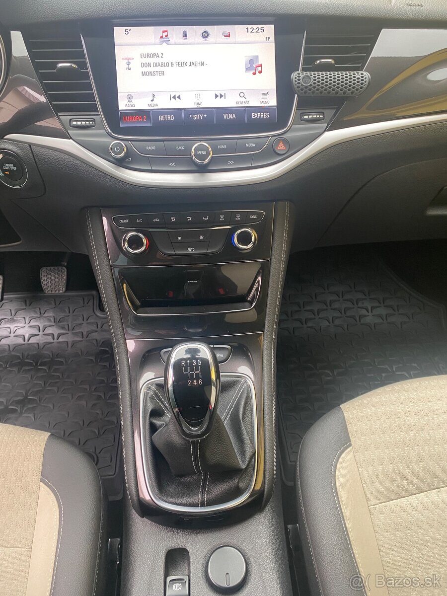 Opel Astra 1.4 Turbo Innovation - 7