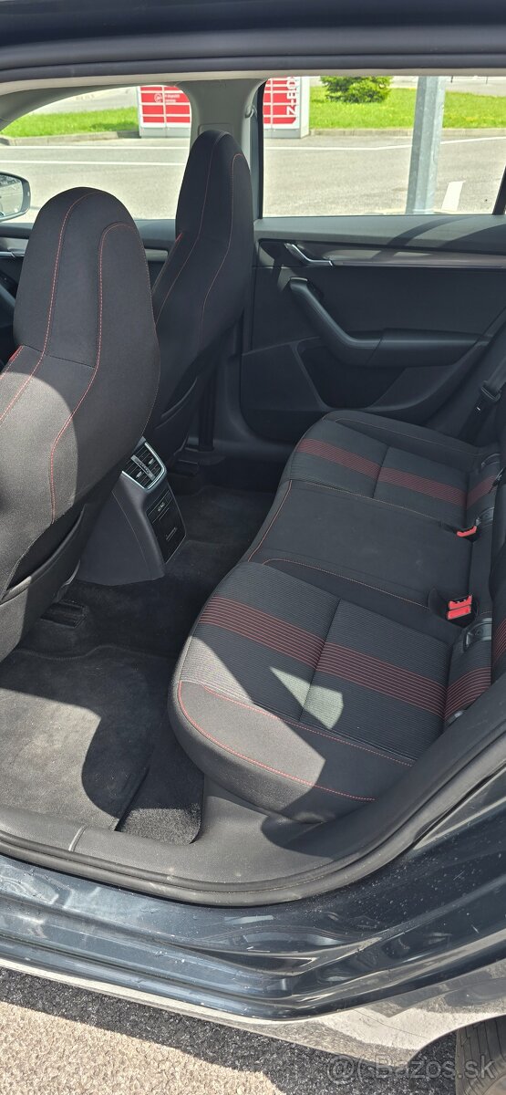 Škoda Octavia rv.2019 LED,NAVI,ACC,,AMBIENT,,VIRTUAL COCPIT - 7