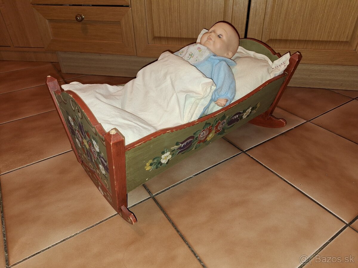 Stará maľovaná drevenná koliska - 7