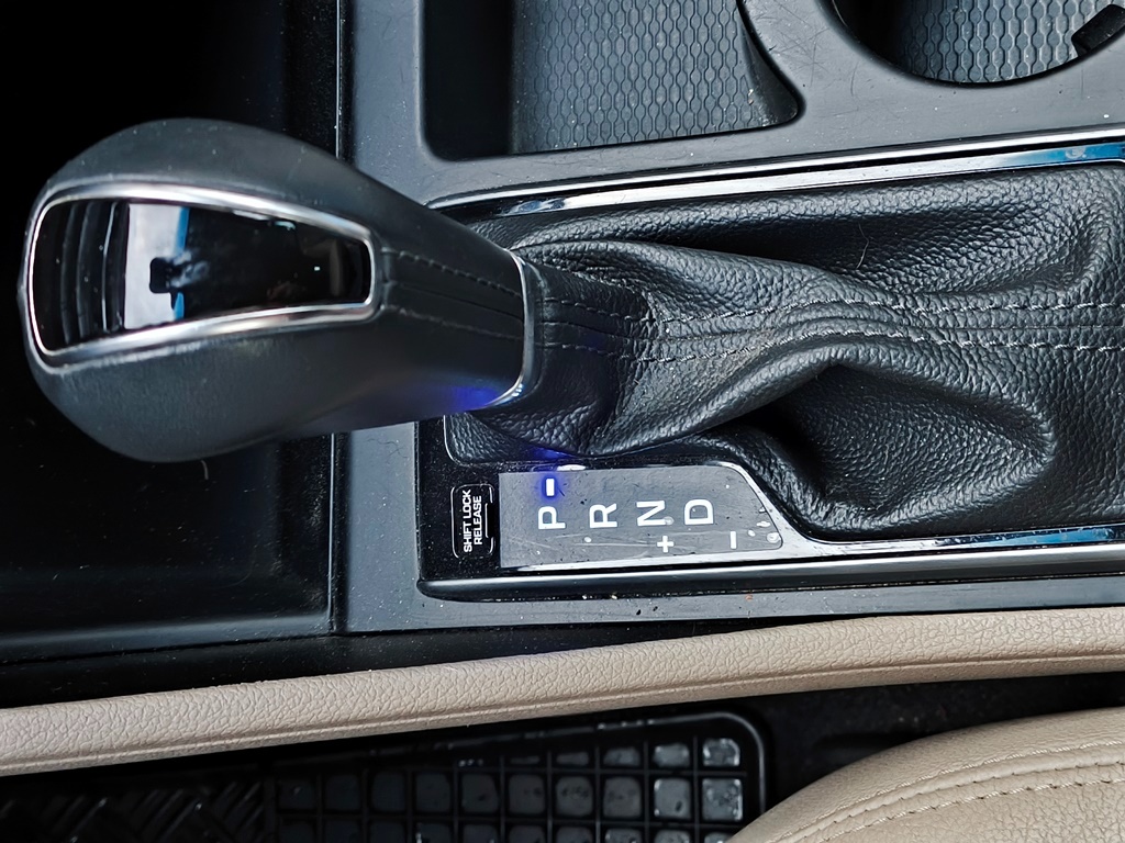 Predam Hyundai Tucson 2WD 1.7 CRDi PREMIUM - 7