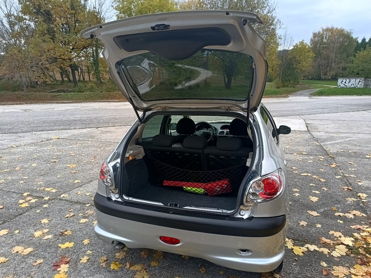 Peugeot 206 - 7