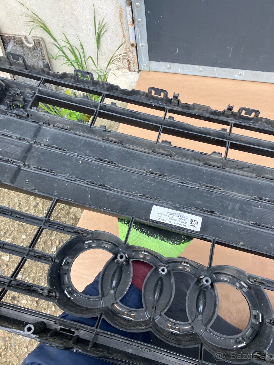 maska audi a6 c8 cerna 18-23 grill mrizka cerna - 7