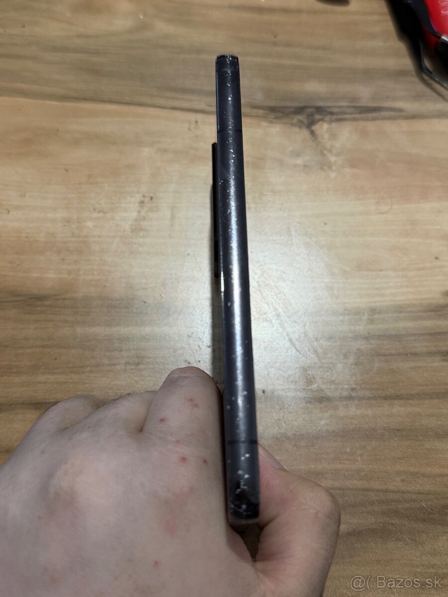 Predám Samsung Galaxy S22 8GB Rám 256GB Black - 7