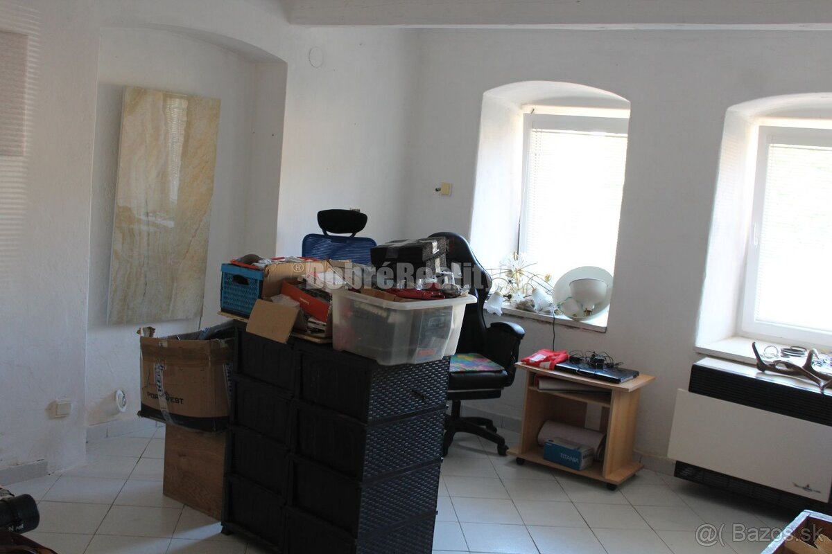 PREDAJ : Rodinný dom Horná Ves, okres Žiar nad Hronom - 7