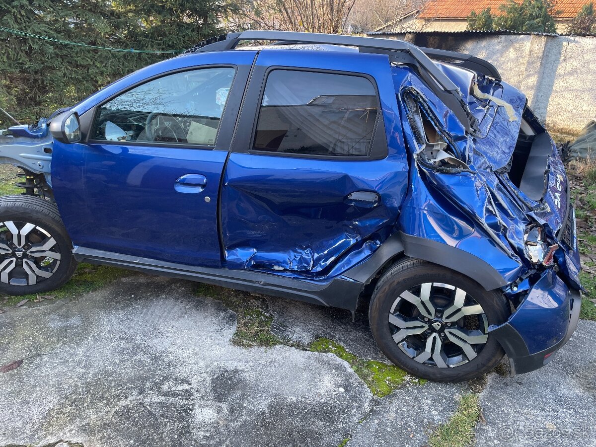 Rozpredam Dacia Duster 1.0 TCe 67kw LPG - CZ TP - 7