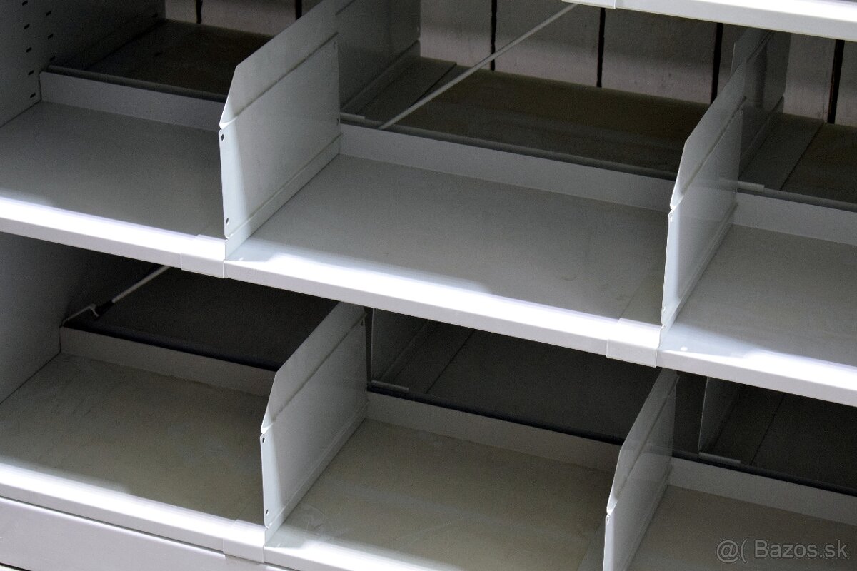 velky obojstranny plechovy regalovy system 380x193x63cm - 7