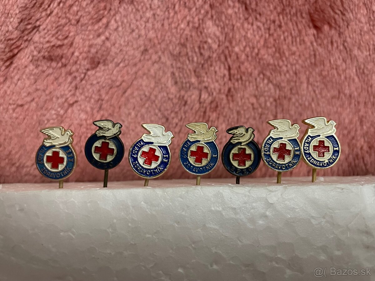 Vojenske Odznaky 12 (Zdravotnicke) - 7