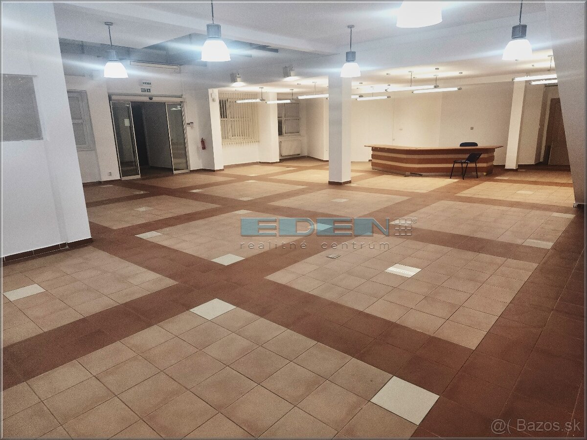 obchodno - administratívny celok 315 m2 - 7