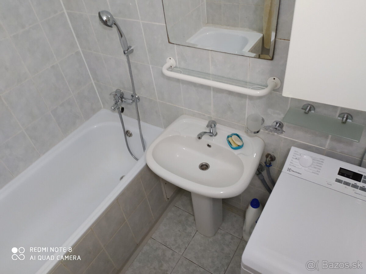 Novinka iba u nás 4i byt na Beňadickej ul., loggia, 4p - 7