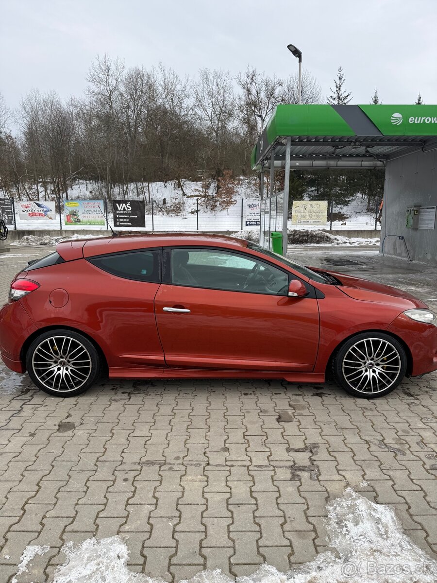 Renault Megane Coupe - 7