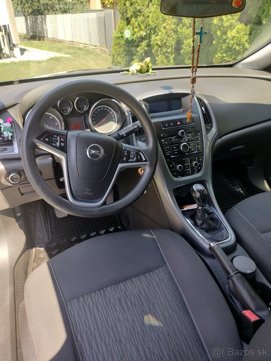 Opel Astra j - 7