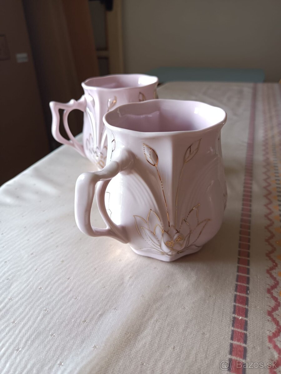 Hrnčeky ružový porcelán Chodov - 7