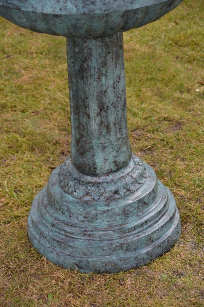 Zámecká bronzová fontána s amorky - 7