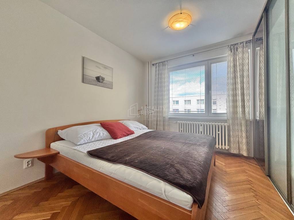 Predaj krásneho 3+1 bytu v perfektnej lokalite Čadca M.R. Št - 7