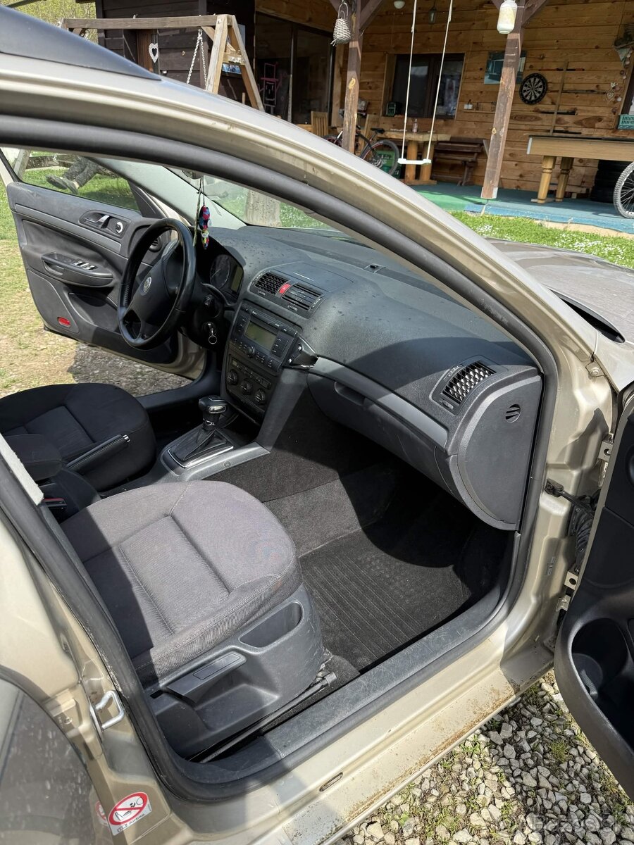 Škoda Octavia 2 Combi - 7