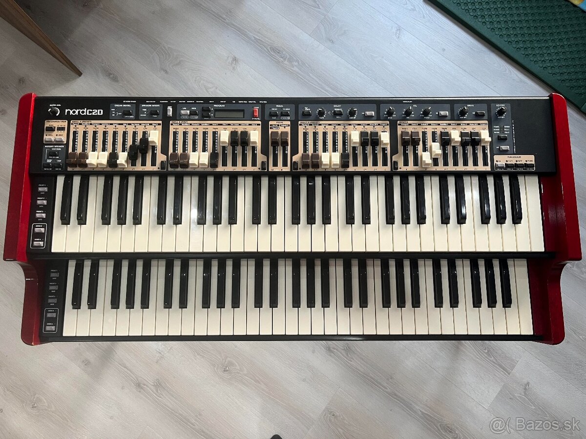 NORD C2D (Hammond klon) - 7