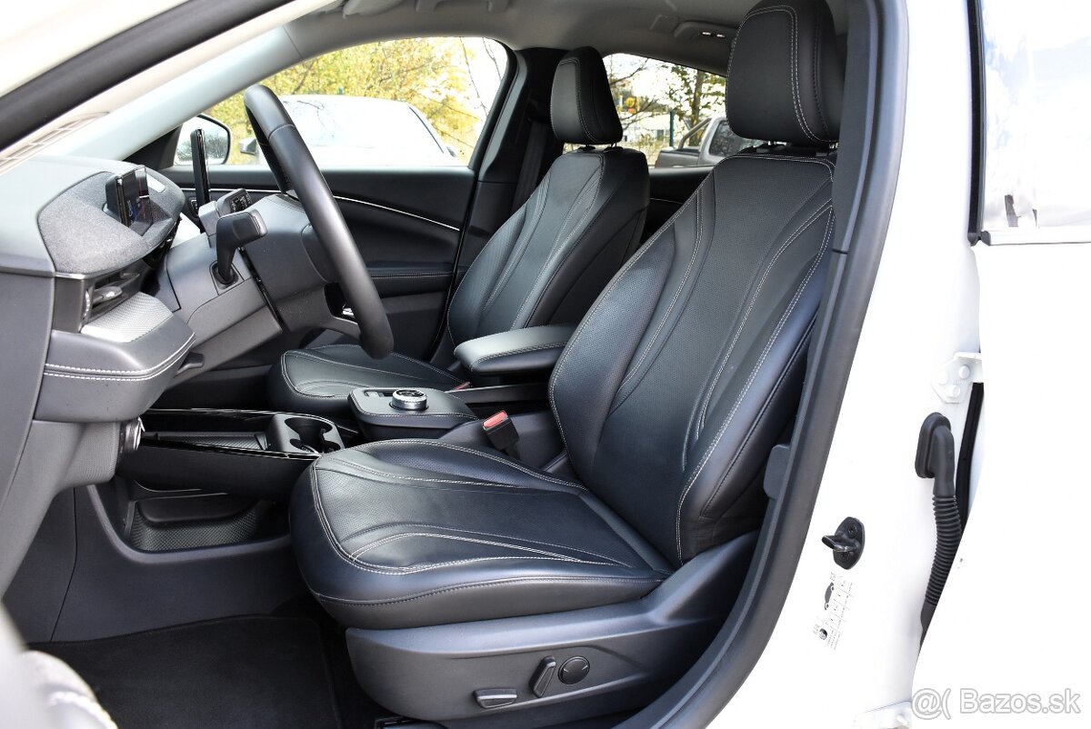 Ford Mustang Mach-E 75,7 kWh 2023 ZÁRUKA - SOH_96,4% _DPH - 7