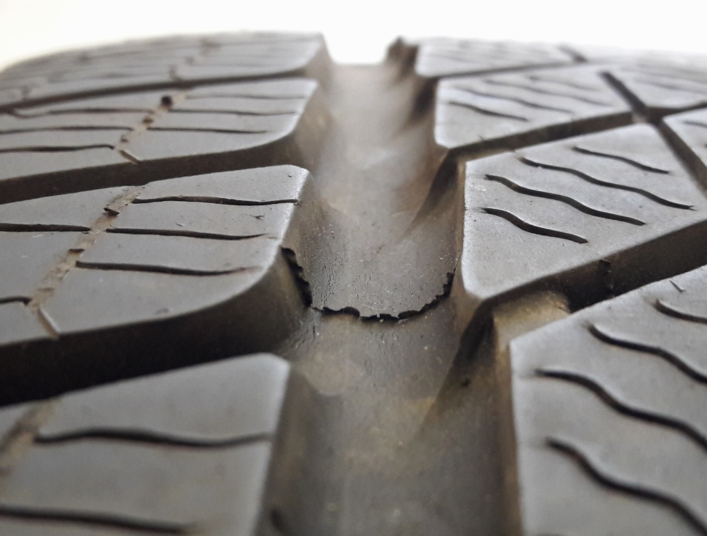 245/50R19 Pirelli ZIMNÉ - 7