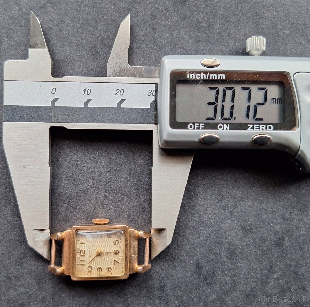 Staré náramkové hodiny - 7