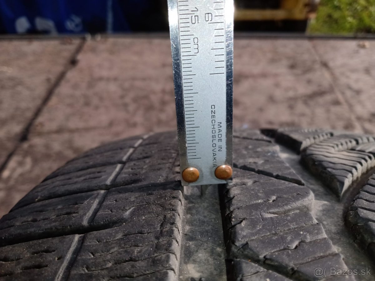 Predam 1ks zimnej pneu Michelin - 7