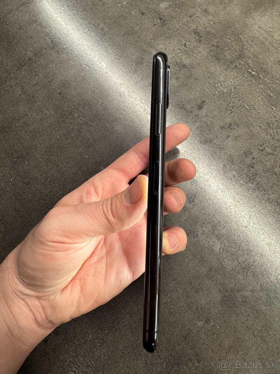 Predam Iphone xs max 256gb top stav - 7