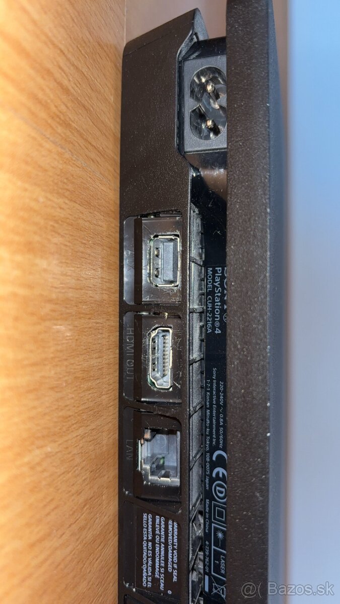 PlayStation 4 Slim 1TB - 7