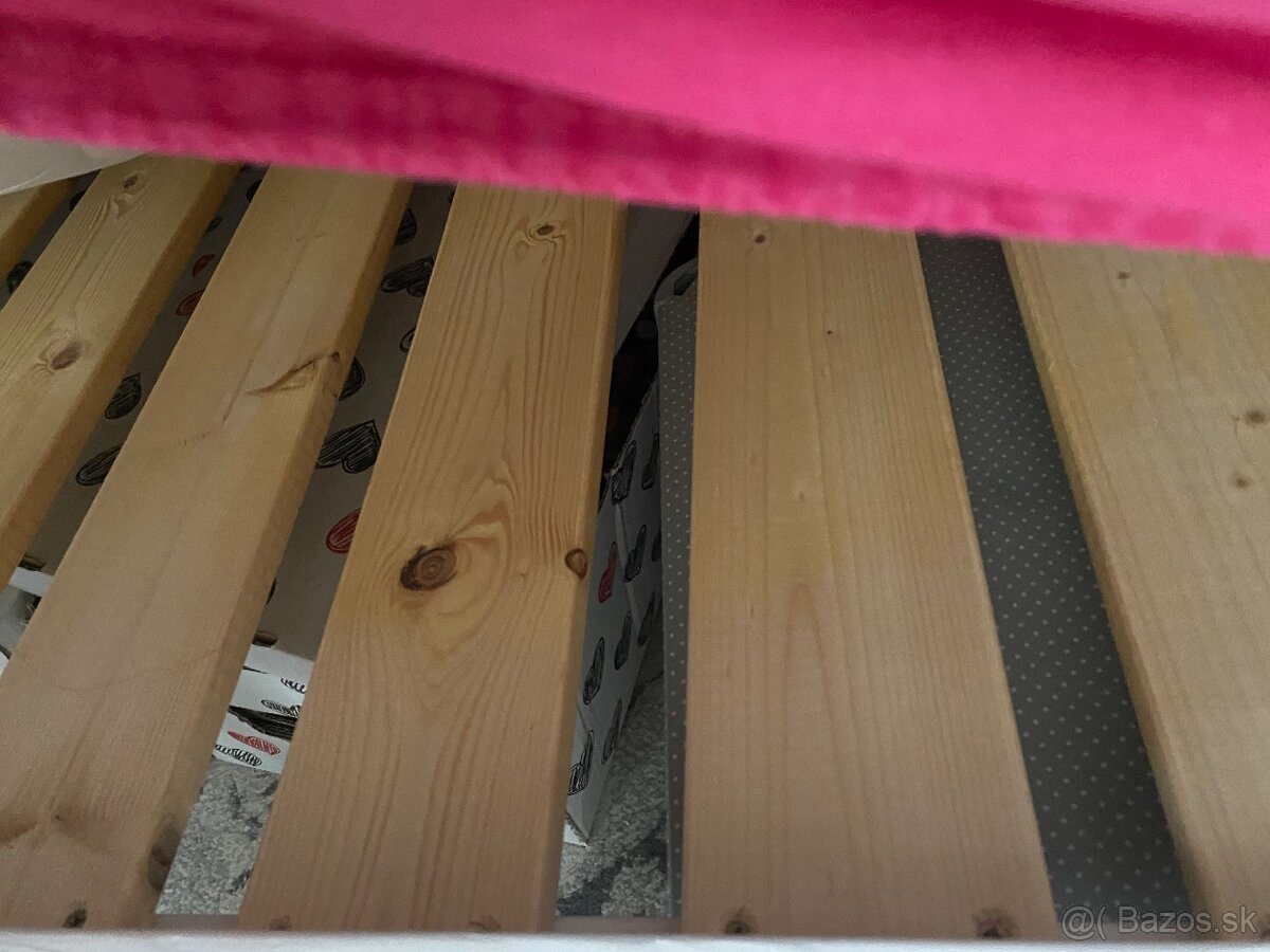 Posteľ domček na predaj s matracom a roštome - 7