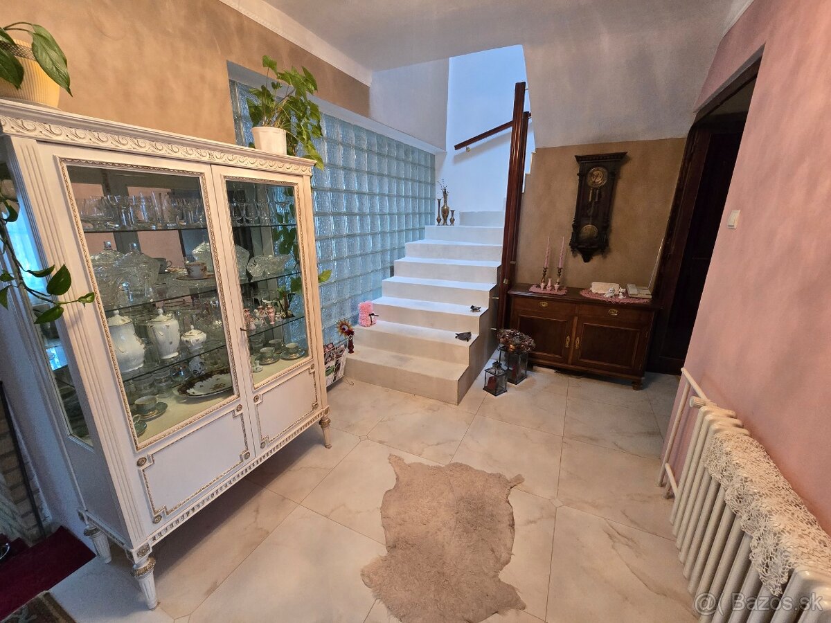 Predaj 5 izb.radového domu v mestskej časti Budatín - 7