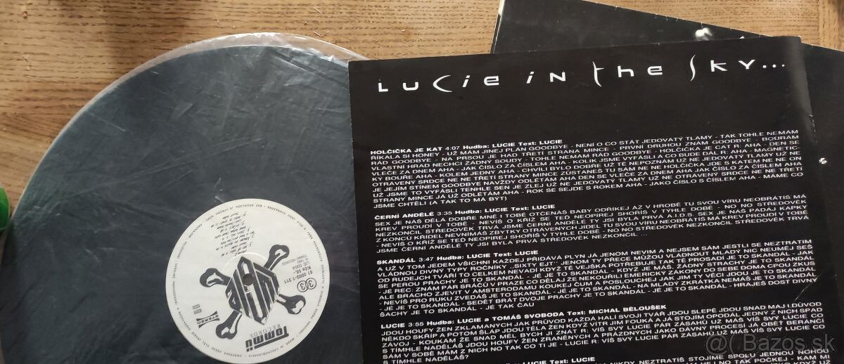 LP platna LUCIE - podpisana skupinou - 7